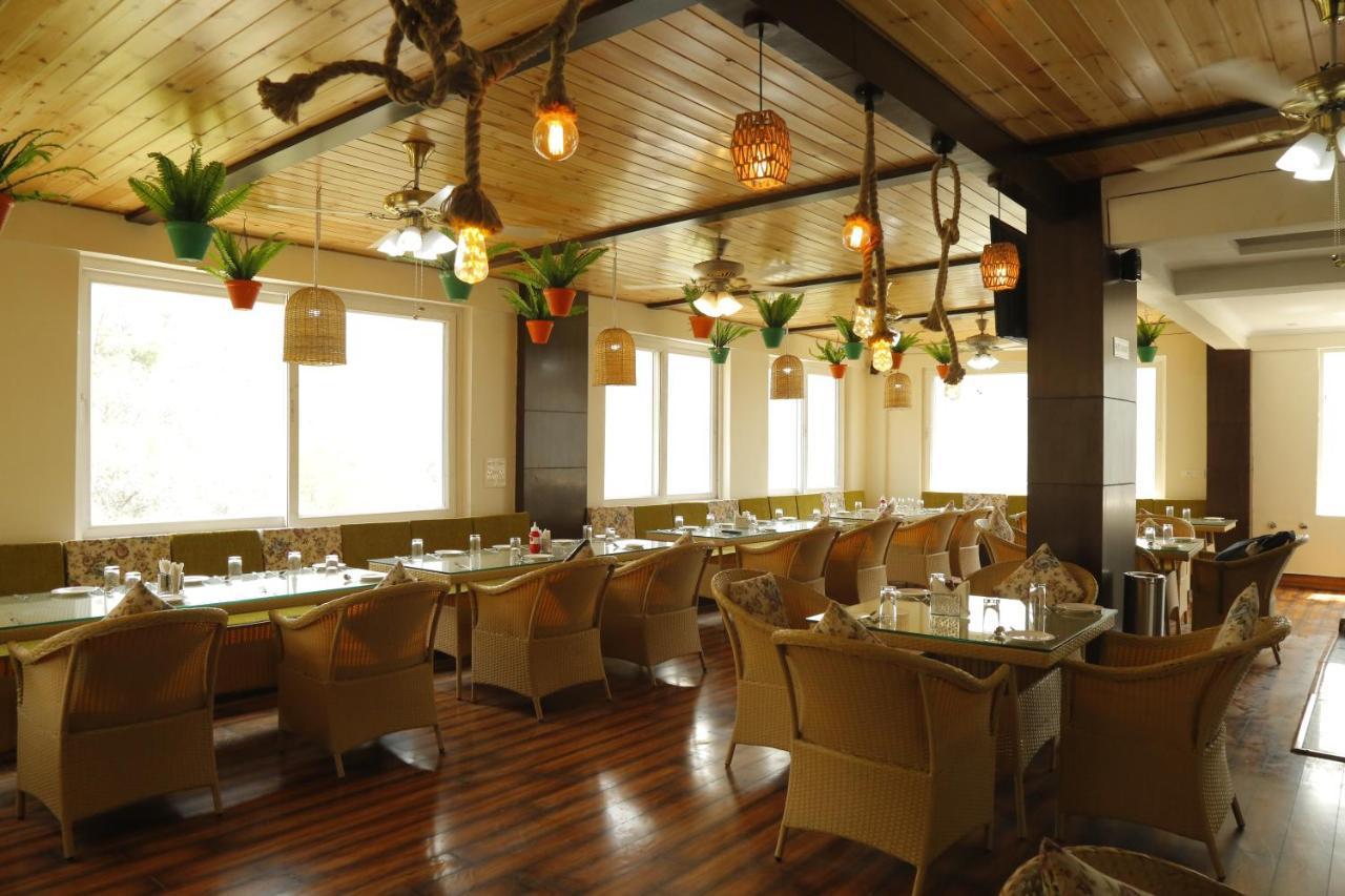 Kamay The Grand Alova Tapovan Ngoại thất bức ảnh